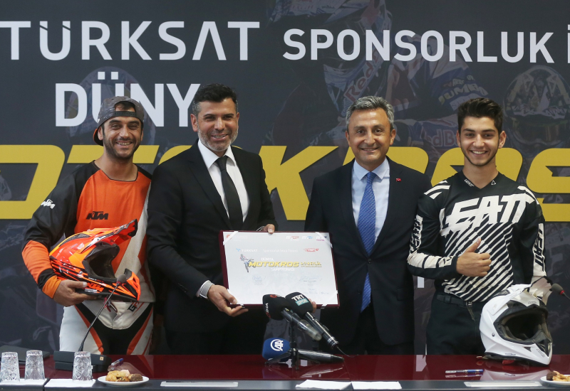 Türksat, Dünya Motokros Şampiyonası’nın İletişim Sponsoru oldu